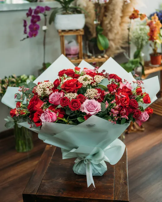 Signature Bouquet Cheerful Occasion