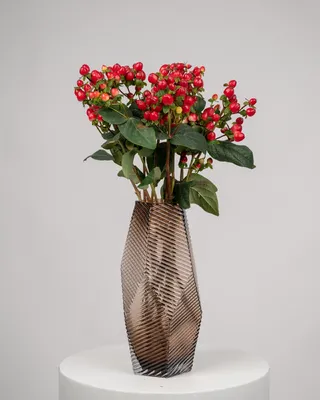 Flowers with vase Berry Bliss delivery in Dubai