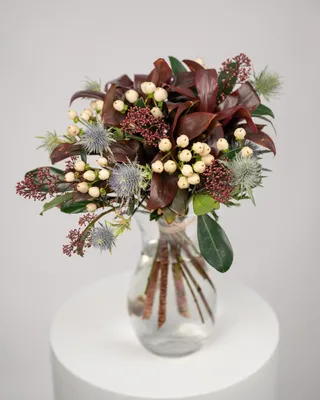 Flowers with vase Bonanza delivery in Dubai