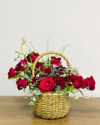 Basket arrangement The Grace delivery in Dubai