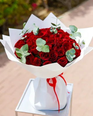 Каждая роза - повод доставка в Дубае