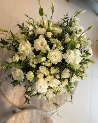 Vase arrangement Ethereal Bliss