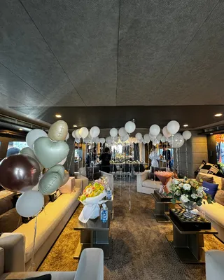 Celebration Atmosphere by Design: helium balloon decoration