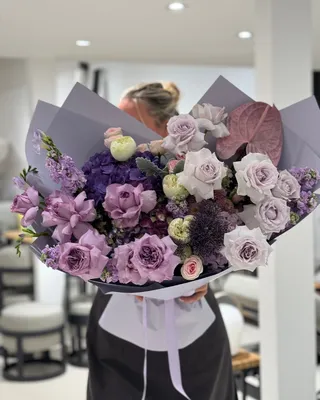 Mixed flower bouquet with anthuriums Petaluxe