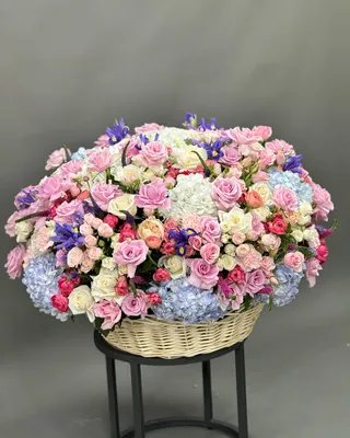 Basket arrangement Eden Magic delivery in Dubai