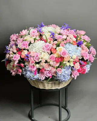Basket arrangement Eden Magic