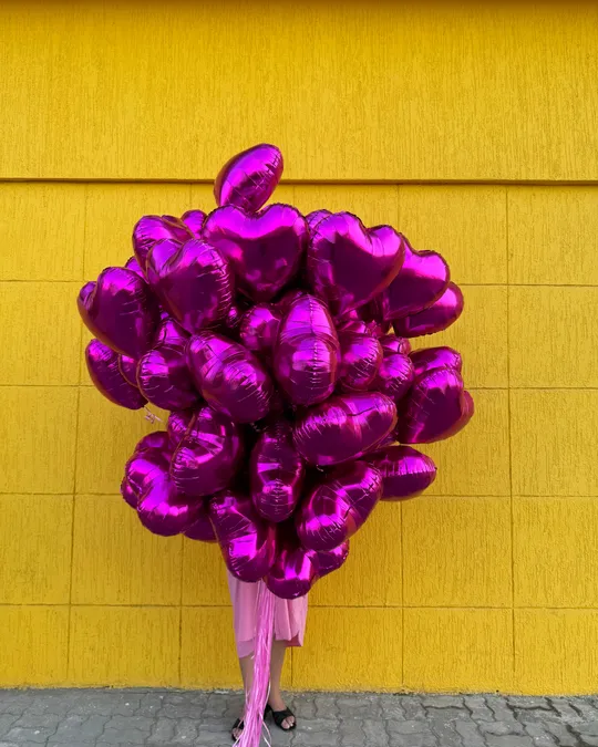 Heart-shaped balloon bundle Heartfelt Celebration