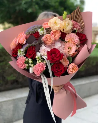 Mixed bouquet Mariposa delivery in Dubai
