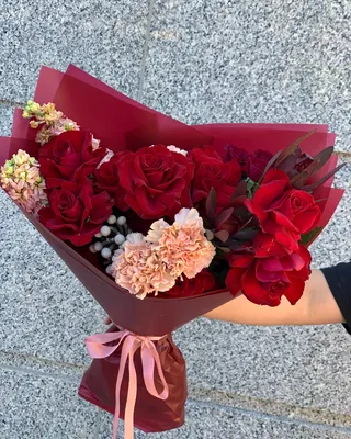 Mixed bouquet Garnet delivery in Dubai
