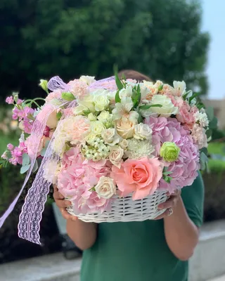 Корзиночная композиция Медовый лепесток