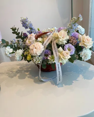 Basket arrangement Topaz delivery in Dubai
