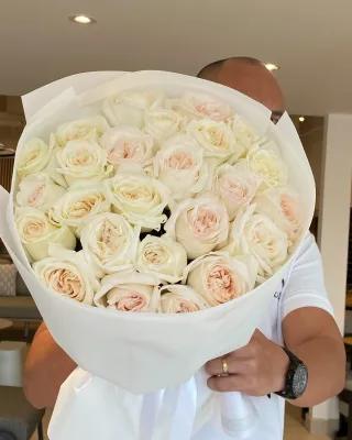 Monobouquet of O'hara roses Vanilla Whiff
