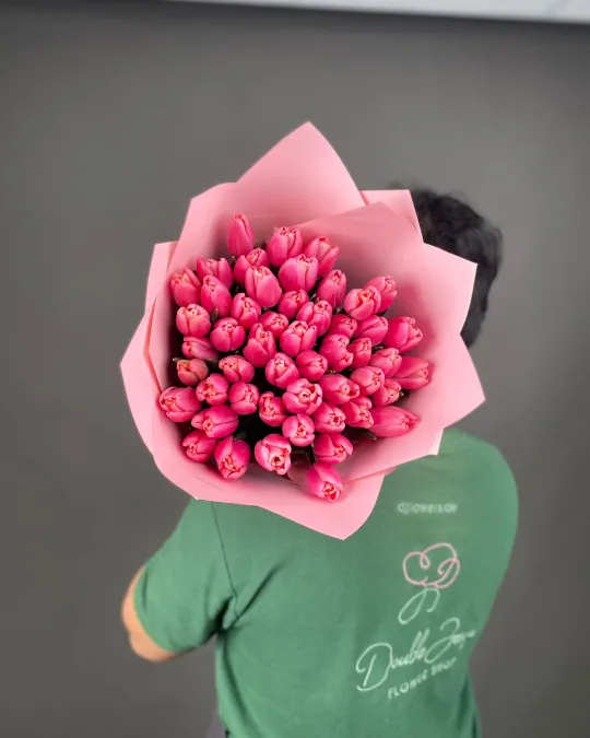 Monobouquet of tulips Dewy Dawn