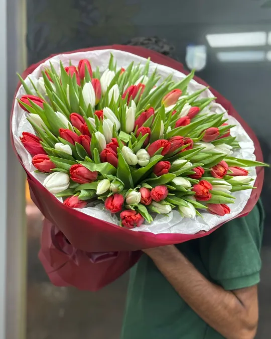 Monobouquet of tulips Spring Flame