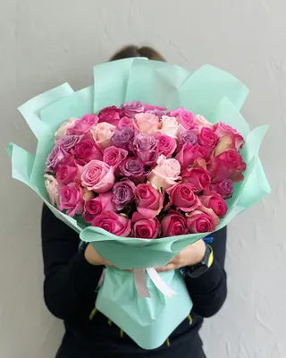 باقة ورود ظلال الحب التسليم في دبي