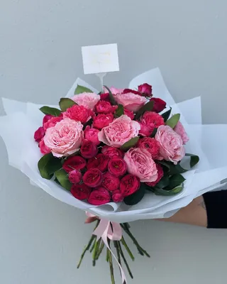 Букет из смеси роз Нежное прикосновение доставка в Дубае