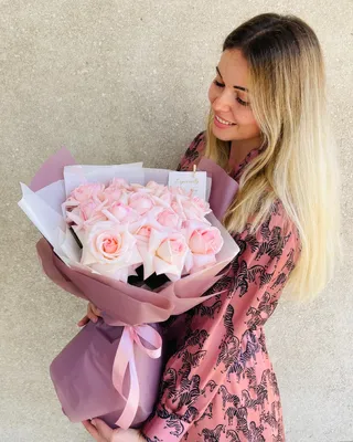 باقة ورد أوهارا بينك التسليم في دبي