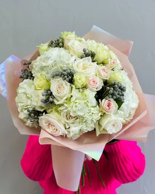 Signature bouquet Bright Soul delivery in Dubai