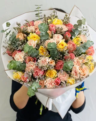 Signature bouquet Peachy peach delivery in Dubai