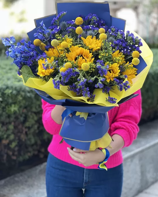 Signature bouquet With love to my country