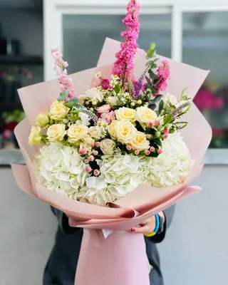 Signature bouquet Sweet and sour delivery in Dubai