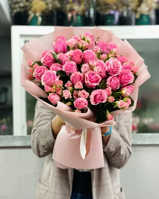 Pink mix rose bouquet delivery in Dubai