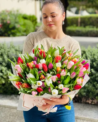 Monobouquets Tulip mixed bouquet tulips delivery in Dubai