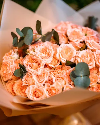 Mono bouquet Sweet Sara delivery in Dubai