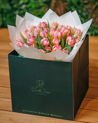 Monobouquets Peony style tulips