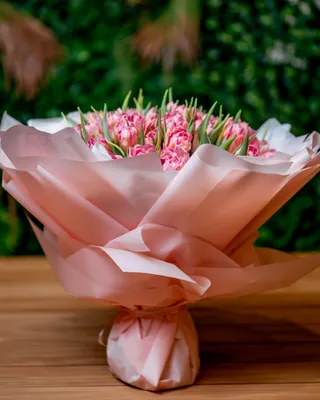 Monobouquets Peony style tulips