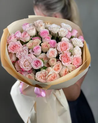 Spray roses Pure gesture delivery in Dubai
