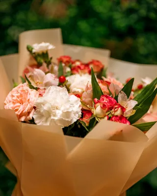 باقة مناسبات زهور الروايات