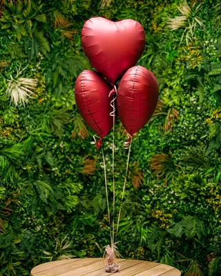 Воздушные шары с сердечками