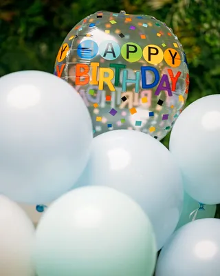 احتفال بالبالونات