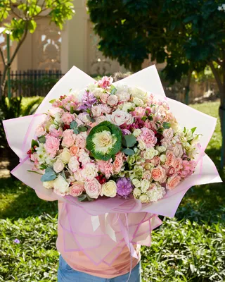 Signature bouquet Leading delivery in Dubai