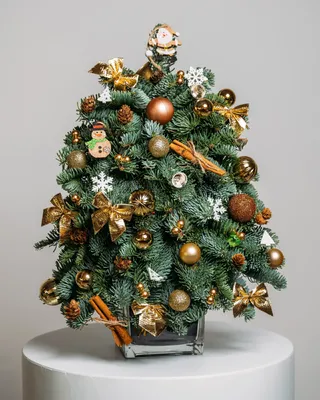 Christmas tree Bronze lights (size M) delivery in Dubai