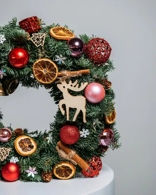 Christmas wreath Bright lights