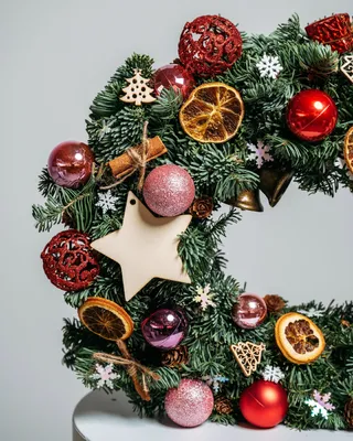 Christmas wreath Bright lights