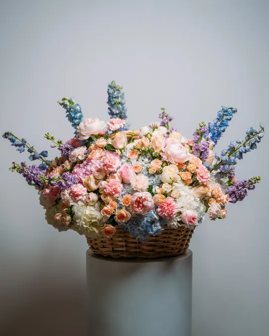 Basket arrangement Wonderful day