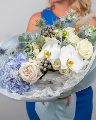 Signature bouquet Devotion delivery in Dubai