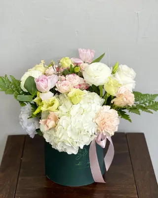 Box arrangement Sweetened delivery in Dubai