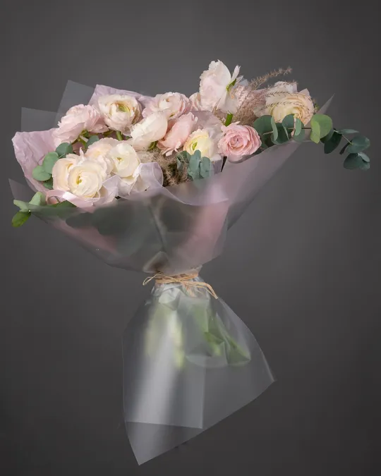 Монобукет Symphony in Ranunculus