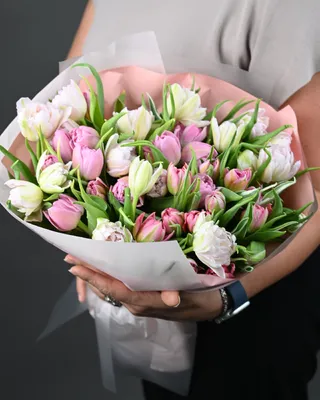 Tulips bouquet Spring Time delivery in Dubai