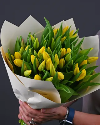 Tulips bouquet Spring Sunshine delivery in Dubai