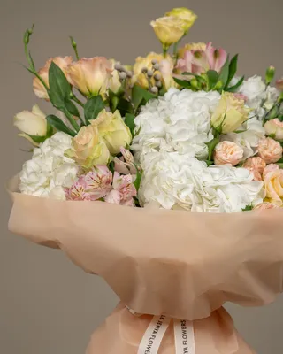 Signature bouquet Whimsical Medley