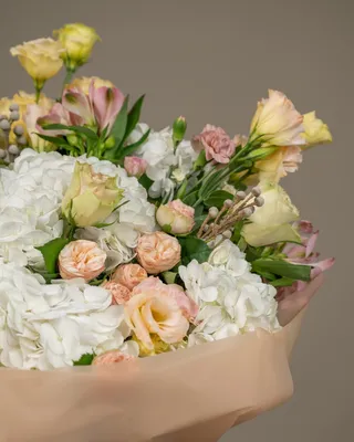 Signature bouquet Whimsical Medley