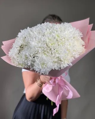 Monobouquet of chrysanthemums Angelic Beauty delivery in Dubai