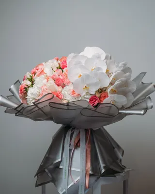 Signature bouquet Garden Medley delivery in Dubai