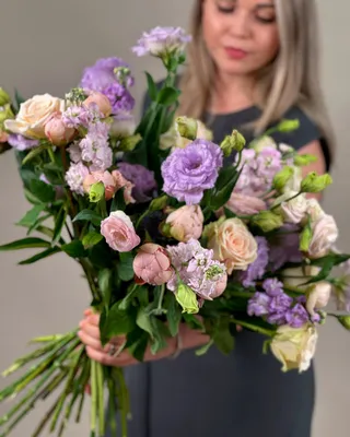 Signature bouquet Purple Majesty delivery in Dubai