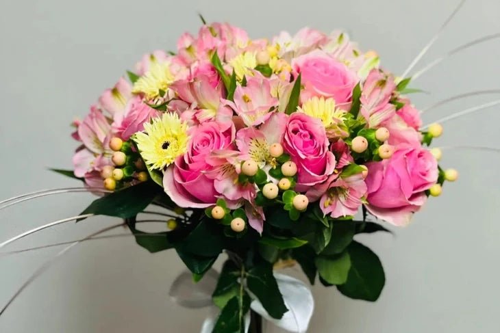 Types of Bridal Bouquets - DJ flowers